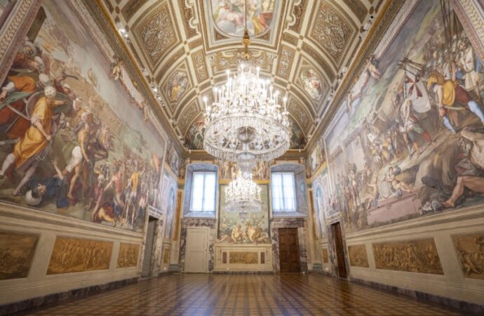 Palazzo Pitti risplende: dalla Filantropa Atkins un milione di Euro per il restauro della Sala di Bona e degli Arazzi Valois
