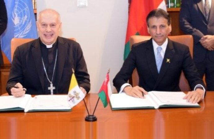 Santa Sede: pieni rapporti diplomatici con il Sultanato dell’Oman