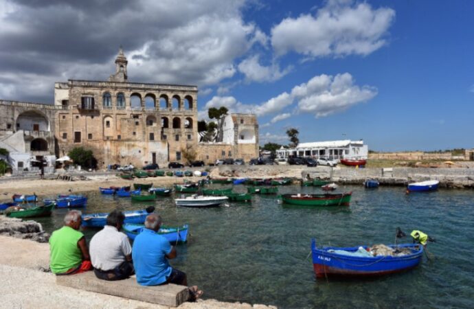 Booking.com premia Polignano a Mare città più accogliente al mondo