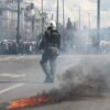 Scontri tra polizia e manifestanti ad Atene e Salonicco