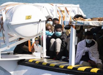 Lampedusa, migranti: sbarchi senza sosta, superato il record di agosto