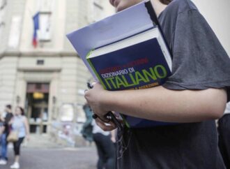 ‘Difesa della lingua italiana’, la proposta di legge: multe fino a 100mila euro