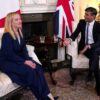 Londra, Meloni incontra Sunak: “Stessa linea sui migranti”