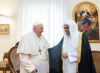 Papa Francesco riceve il Segretario generale della MWL Al Issa a Santa Marta