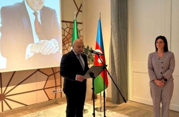 L’Ambasciata dell’Azerbaigian in Italia celebra la Festa Nazionale del paese