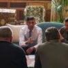 Zelensky a Londra. Gb: “A Kiev centinaia di missili e droni militari”