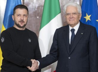 Zelensky a Roma, Mattarella: “Siamo pienamente al vostro fianco”