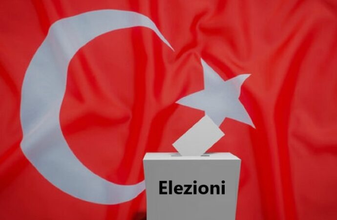 Elezioni in Turchia: Erdogan, potrebbe vincere il secondo turno