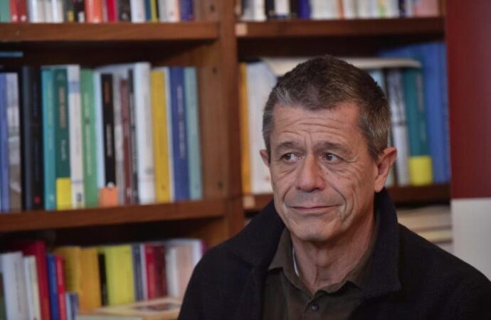 Premio Strega Europeo 2023, vince Emmanuel Carrère
