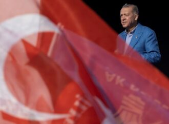 Turchia, i primi risultati del voto mostrano Erdogan avanti al suo rivale