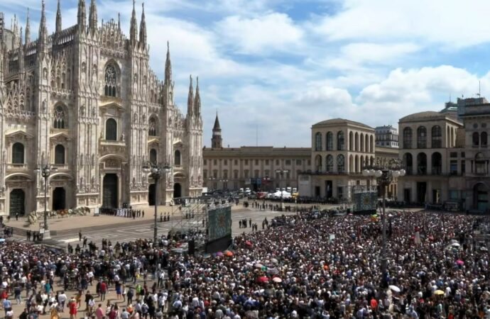 Milano, chi sarà presente e chi no ai funerali di Silvio Berlusconi