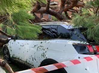 Lombardia, violento nubifragio nella notte a Milano