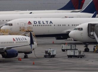 Volo Delta Airlines rientra a Schiphol per infestazione di vermi