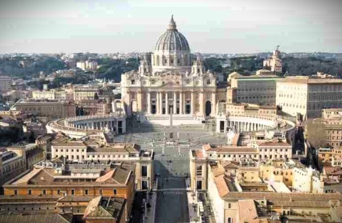 Israele contro il Vaticano: “Non ha condannato attacco Hamas”