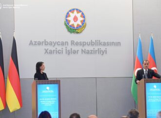 Baku: ministra Esteri tedesca, sosteniamo iniziative di pace nella regione