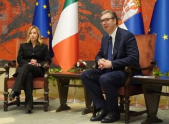 Serbia-Italia: Vucic, Meloni rappresenta leader a livello europeo e mondiale