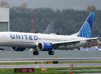 Boeing 737 Max 9, bulloni allentati nei jet United Airlines