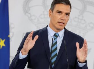 Spagna, Sanchez: “Ho deciso di proseguire con tutta la forza alla guida del governo”