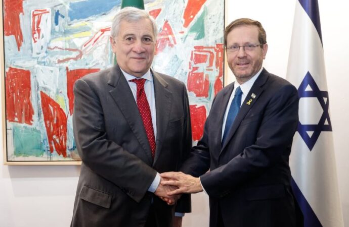 Tajani in Medio Oriente colloqui con Herzog e Abbas