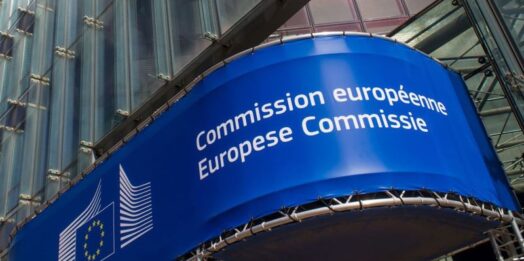 Ue-Svizzera: firmato protocollo che rafforza cooperazione fiscale contro frodi