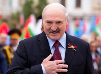Bielorussia, Lukashenko si candida per il settimo mandato, Biden lo critica duramente