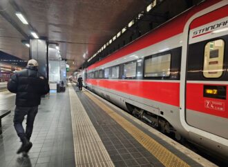 Trenitalia sospende nuove regole su bagagli e bici per chi viaggia su Frecce