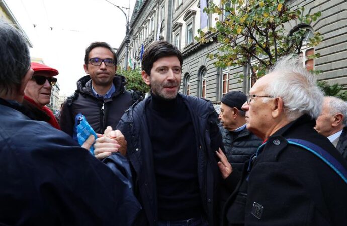 Covid, Tribunale dei ministri archivia l’ultimo procedimento a carico di Speranza