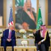 Trump inizia dall’Arabia Saudita, il suo tour miliardario nel Golfo