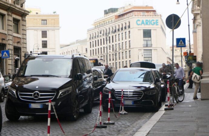 Dalla Commissione europea stop al Dpcm delle piattaforme tecnologiche Taxi/Ncc