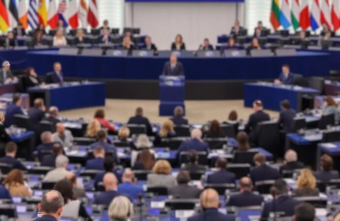Libertà digitale sotto pressione: l’Ue tra censura e tutela online
