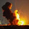 Israele colpiti siti nucleari e vertici militari iraniani. Khamenei promette vendetta