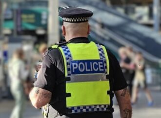 Londra: inchiesta su polizia per controlli insufficienti su nuovi agenti