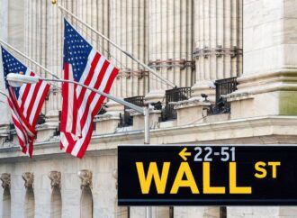 Wall Street, l’America Party di Musk affonda il titolo Tesla