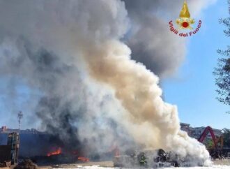 Roma, esplode cisterna di gas: ci sono feriti e danni alle case