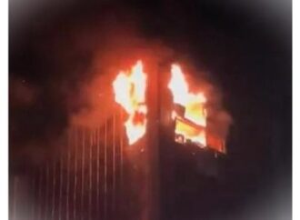 Napoli, incendio in grattacielo del Centro direzionale: nessun ferito