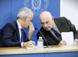 Almasri, Tribunale ministri: “Nordio, Mantovano e Piantedosi lo hanno scientemente aiutato”