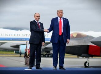 Trump: “concordo con Putin, serve accordo di pace e non tregua”
