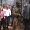 Tusk e von der Leyen al confine polacco: l’Ue spinge sui fondi per la difesa