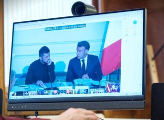 Ue, 26 Paesi si impegnano a sostenere Kiev, ma si attende Trump