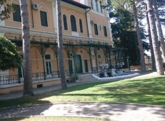 Media, Ambasciata libica a Roma, bloccati i conti. Stipendi fermi