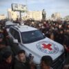 Gaza: rilasciati i primi 7 ostaggi israeliani. Prosegue lo scambio con detenuti palestinesi