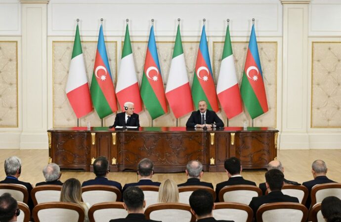 Mattarella a Baku: la politica è incontro, non contrapposizione