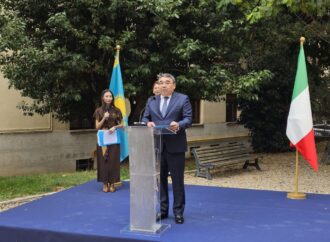 Inaugurato a Roma il busto di Abaj Kunanbaev, padre della letteratura kazaka