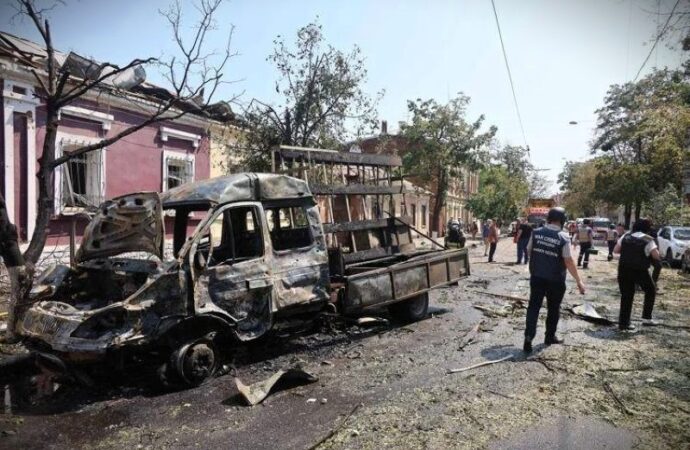 Ucraina, Rutte: “pace entro fine anno”. Von der Leyen: premiamo su Mosca