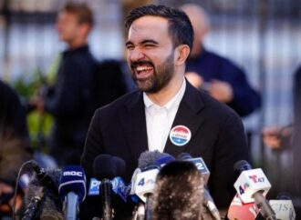 Usa, New York, il candidato democratico Mamdani trionfa