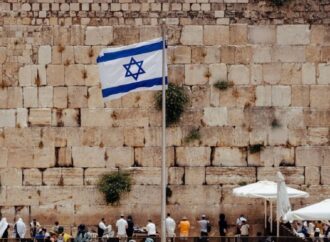 Netanyahu in nome della riconciliazione, chiede la grazia: fuga dalla Giustizia?