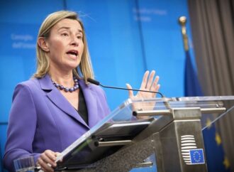 Mogherini, indagata si dimette da rettrice del Collegio d’Europa