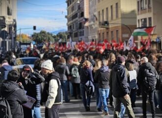 Sciopero generale contro la manovra,12 dicembre cortei in tutta Italia