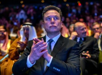 Musk,“Tra cinque anni l’IA sarà più intelligente dell’intera umanità”
