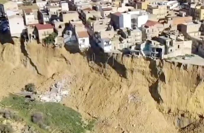Niscemi, allarme Frana: Protezione Civile, 1.500 sfollati
